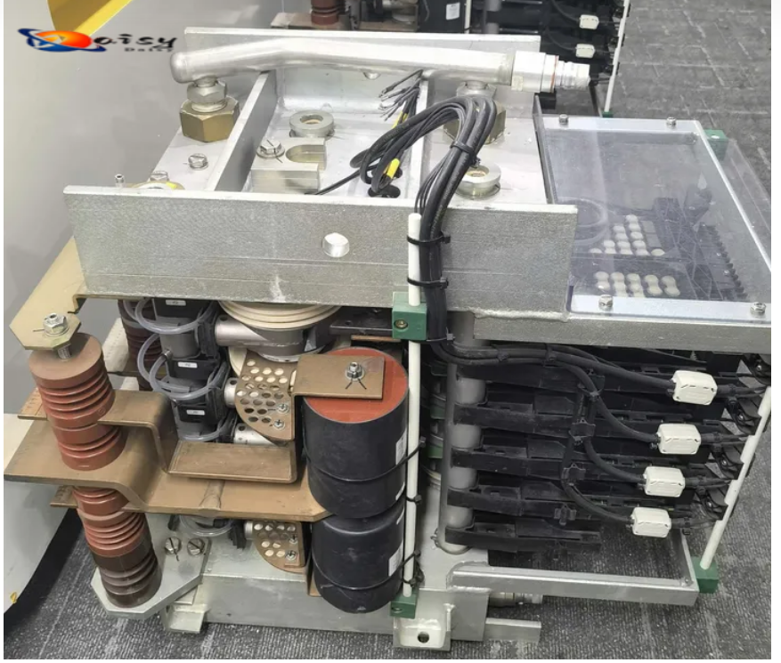 ABB S-073N 3BHB009884R5211逆变器相位模块